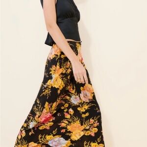 Floral Dorris Black Midi Skirt